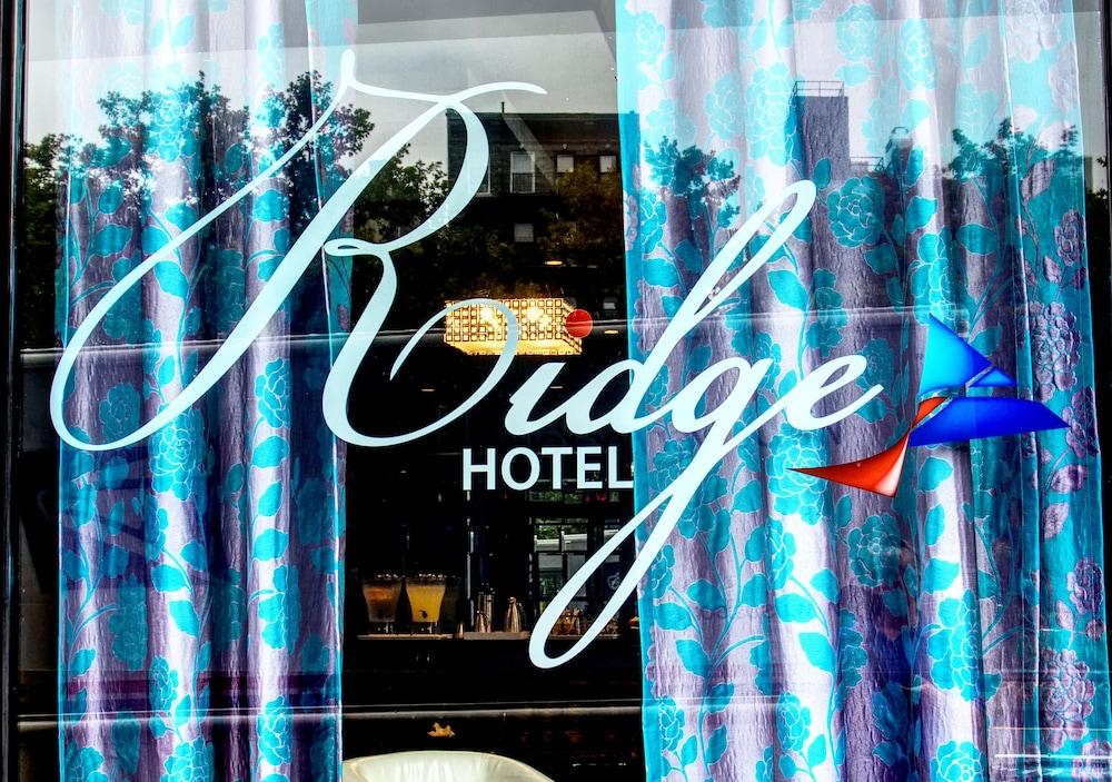 The Ridge Hotell New York Exteriör bild